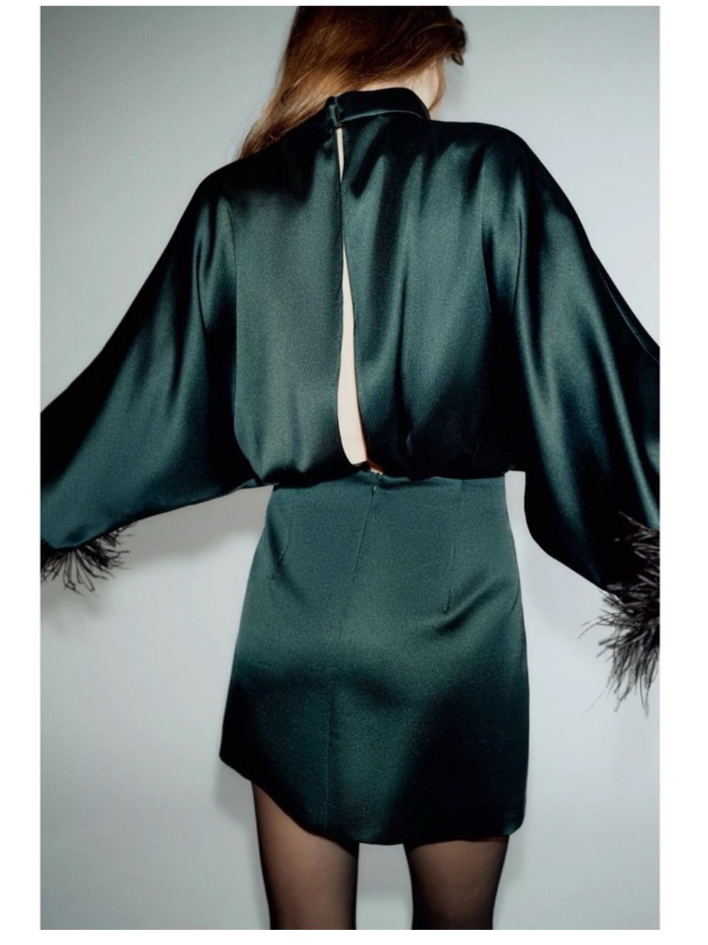 Zara Emerald Satin Mini Dress with Feathers - Med (us 4-6) perfect condition - Picture 4 of 10